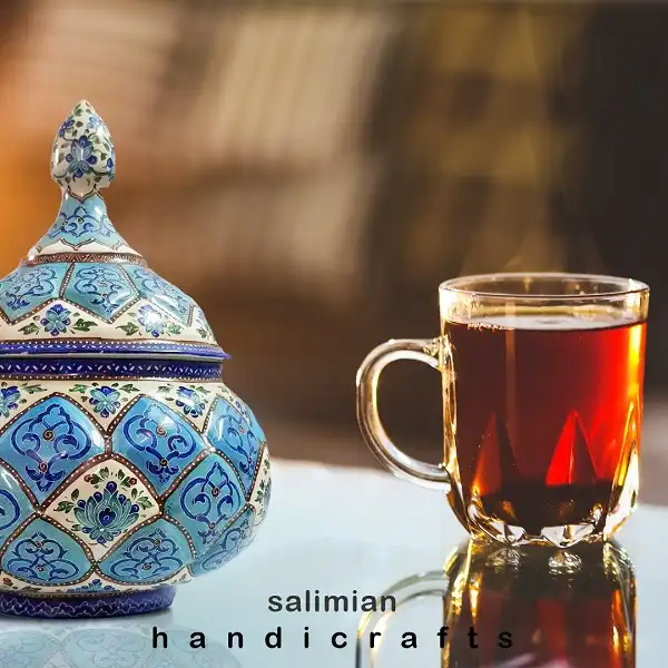 عکس قندان میناکاری پر از قند